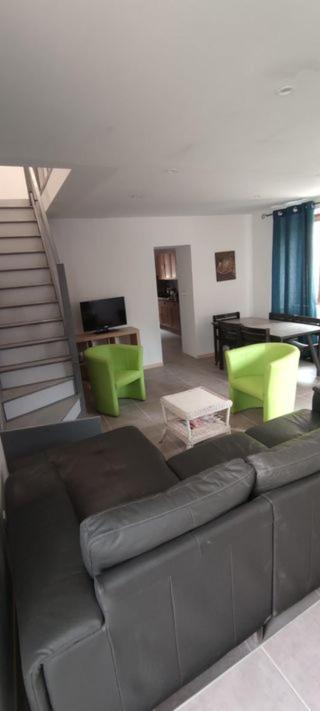 Gite Rue Pasteur Is-sur-Tille Exterior photo